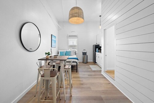 MARKET B - Market Street Loft B