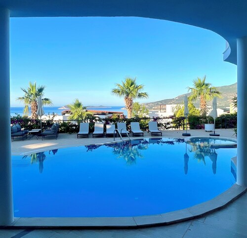 The Bay View Hotel Kalkan