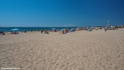 La Joliette, Maison Mitoyenne à 100 m de la Plage
