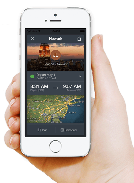Téléphone mobile affichant un voyage sur l’appli