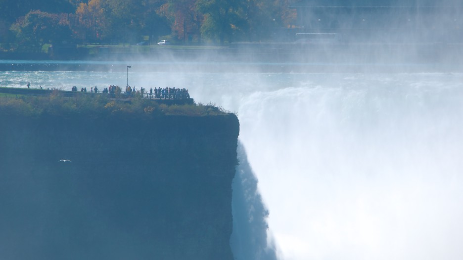 Bridal Veil Falls in Niagara Falls, New York Expedia.ca