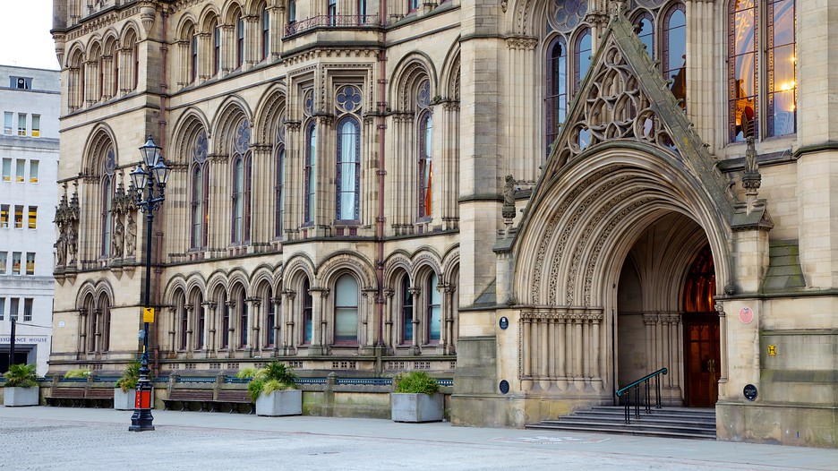 Albert Square in Manchester, England Expedia