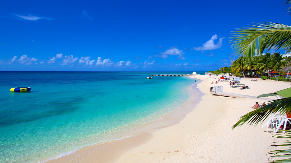 Doctor's Cave Beach in Montego Bay, Expedia