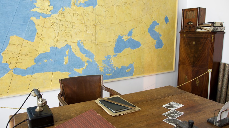 Schindler s List Itzhak Stern Essay 438 Words