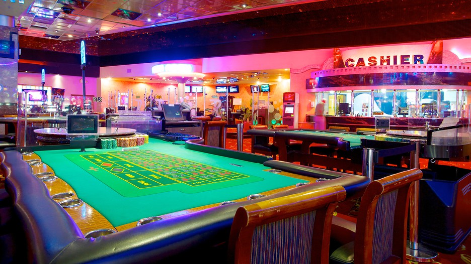 Casino royale maho st. maarten