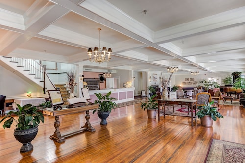 The 10 Best Hotels In Mount Dora Leesburg For 2019 Expedia Lakeside Inn