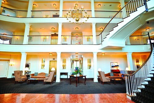 The 10 Best Hotels In Avon Hartford For 2019 Expedia Avon Old Farms Hotel
