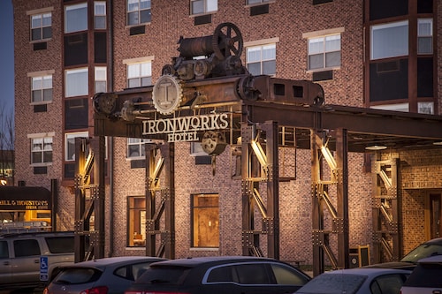 The 10 Best Hotels In Beloit For 2019 Expedia Ironworks Hotel
