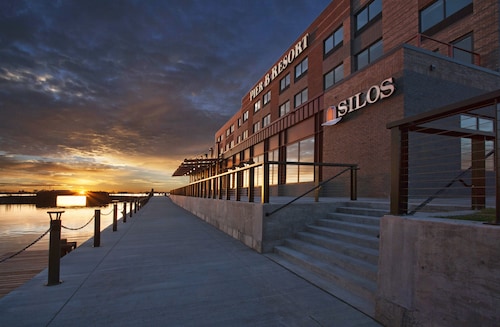 The 10 Best Hotels In Duluth Minnesota For 2019 Expedia Pier B Resort