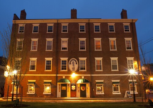 The 10 Best Hotels In Newburyport Machusetts For 2019 Expedia Garrison Inn Boutique Hotel