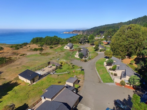 The 10 Best Hotels In Jenner California For 2019 Expedia Fort Ross Lodge