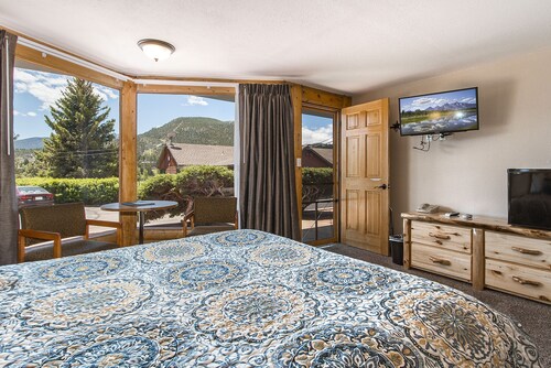 The 10 Best Hotels In Estes Park Colorado For 2019 Expedia Discovery Lodge