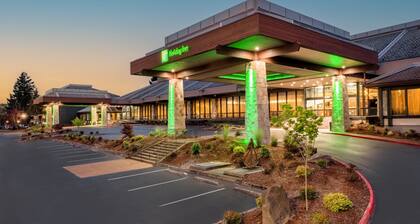 Holiday Inn Portland Columbia Riverfront, an IHG hotel