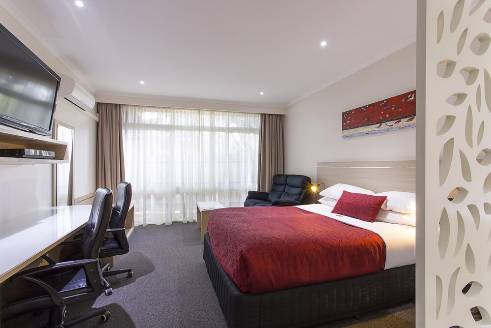 Best Western Aspen & Apartments