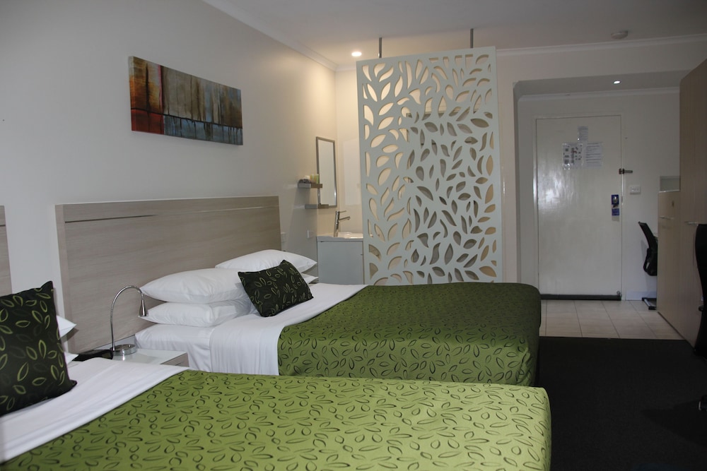 Best Western Aspen & Apartments