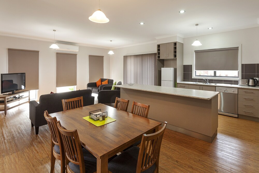 Best Western Aspen & Apartments