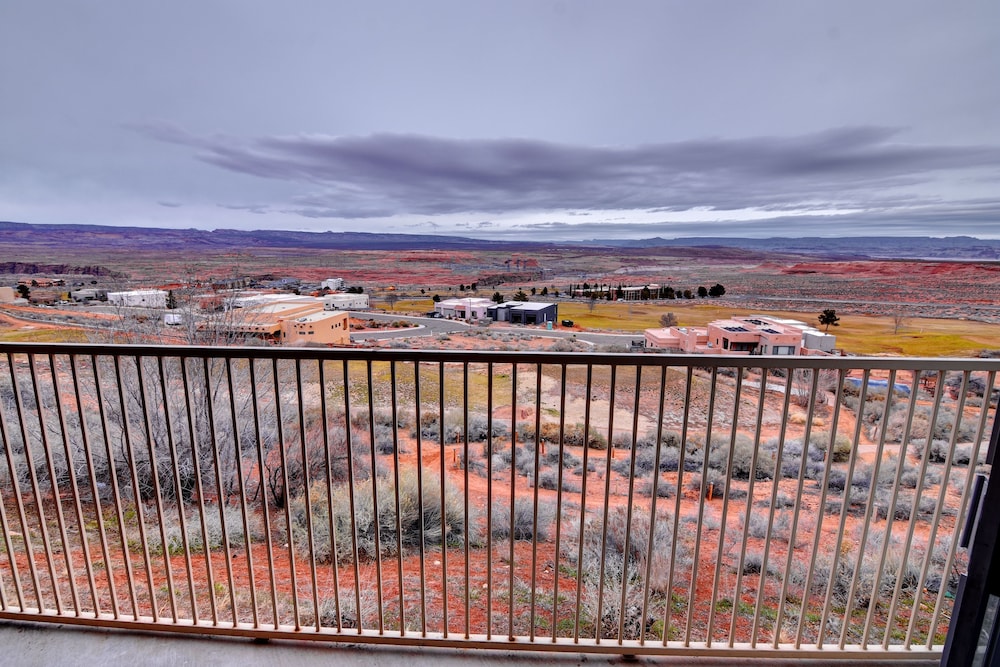 View from room, Quality Inn View of Lake Powell - Page