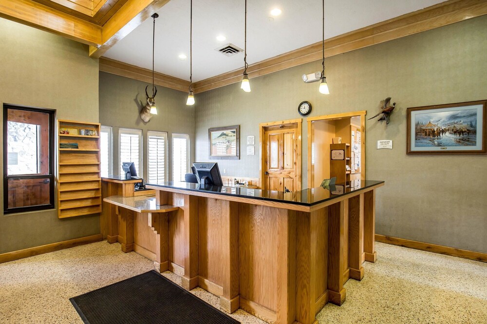 Quality Inn Rock Springs In Rock Springs Hotel Rates Reviews