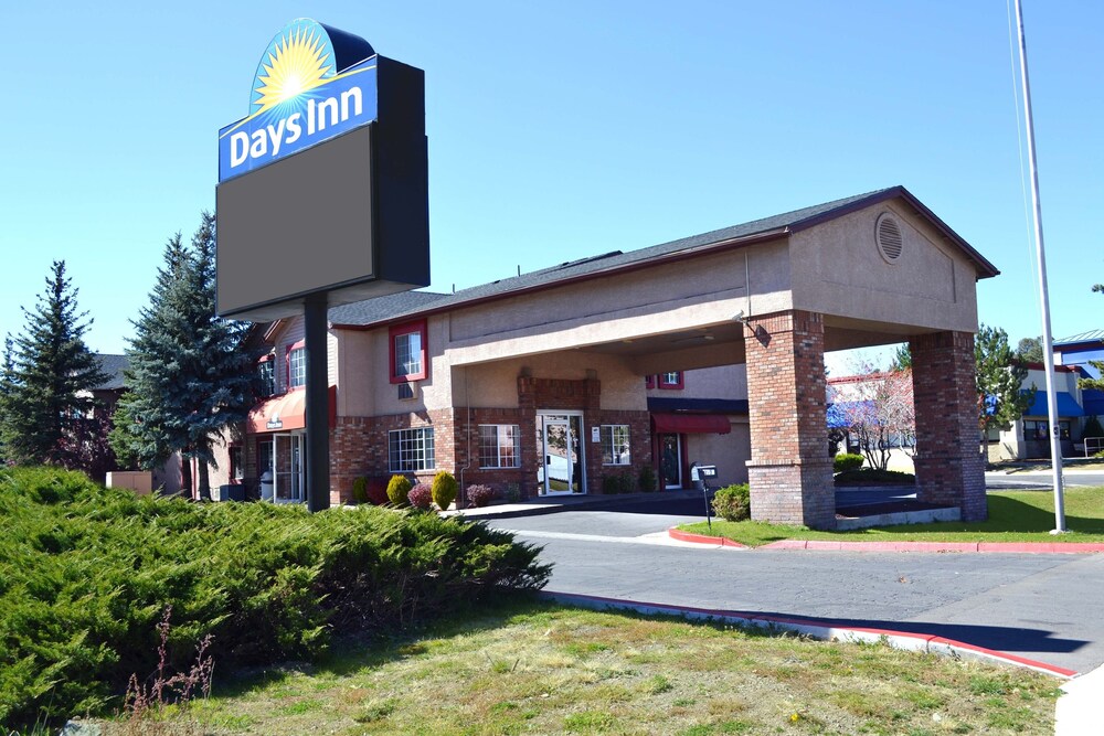 Days Inn by Wyndham Flagstaff I-40