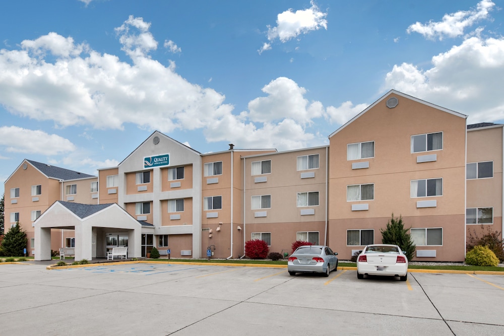 Quality Inn & Suites near US-31