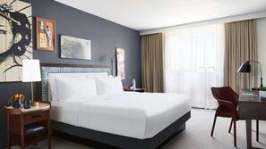 Premium bedding, in-room safe, desk, iron/ironing board