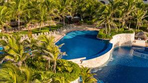 Outdoor pool, pool umbrellas