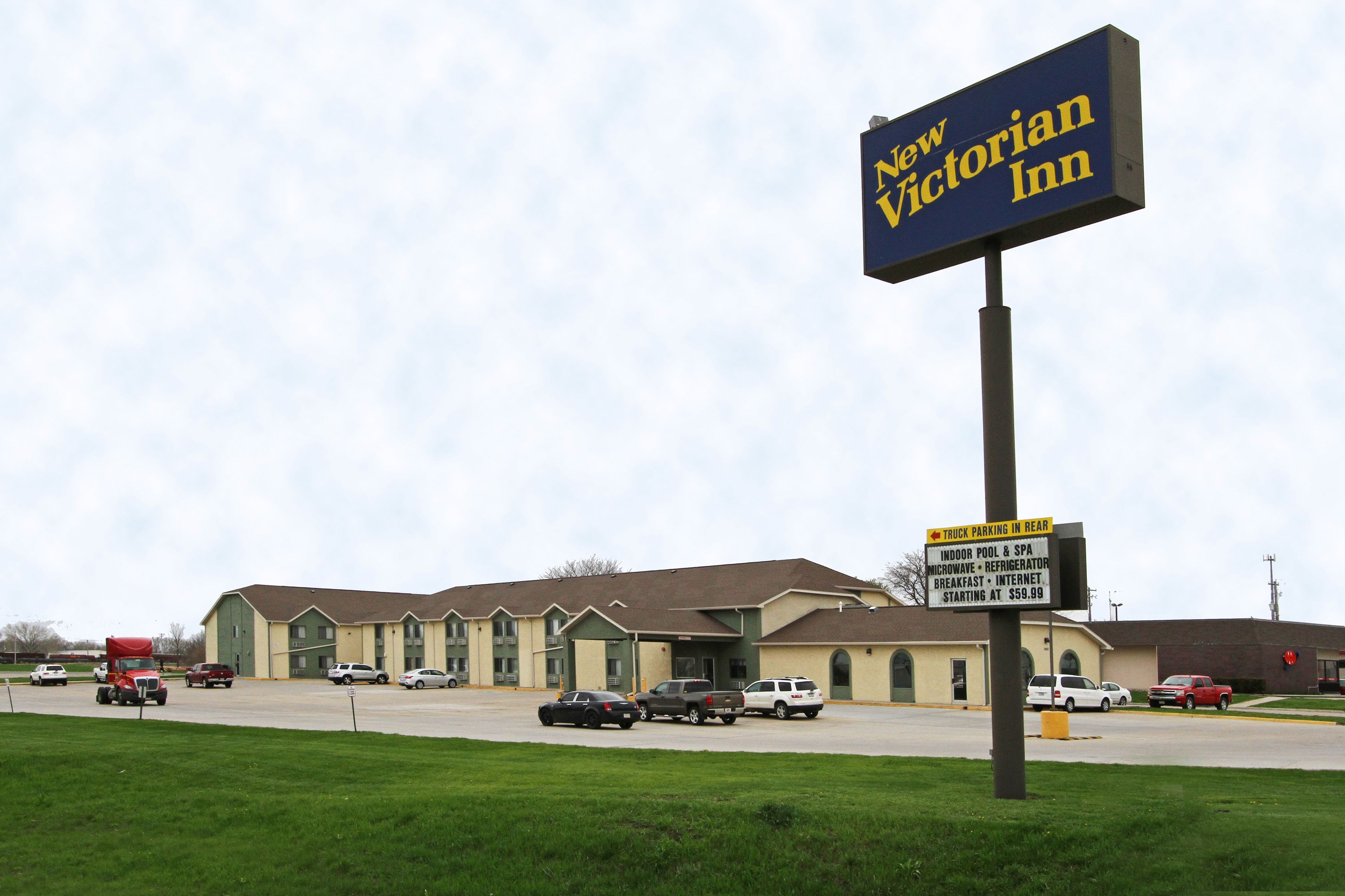 New Victorian Inn & Suites-Norfolk in Norfolk, United States