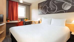 Premium bedding, desk, blackout drapes, iron/ironing board
