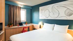 Premium bedding, desk, blackout drapes, iron/ironing board