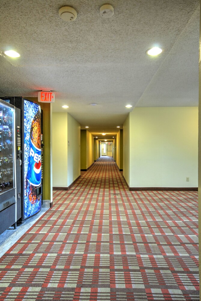 Quality Inn Big Sky In Kalispell Cheap Hotel Deals Rates