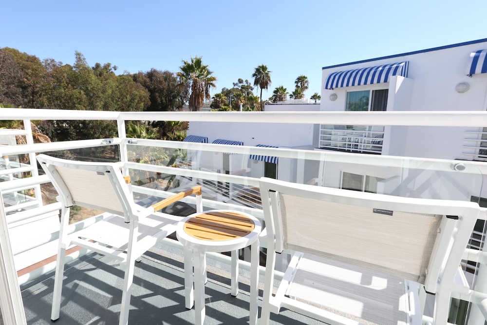 DoubleTree Suites by Hilton Doheny Beach - Dana Point