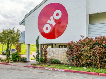 OYO Hotel Dallas Love Field