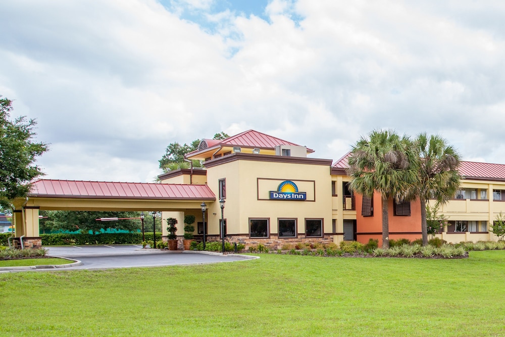 Days Inn by Wyndham Brooksville/Dade City