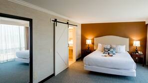 Egyptian cotton sheets, premium bedding, pillowtop beds, in-room safe