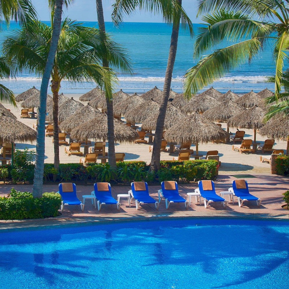 Paradise Village Beach Resort And Spa Puerto Vallarta Room Prices Curly Selected Item