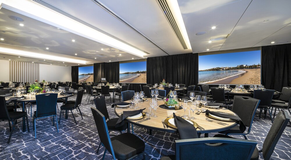 Crowne Plaza Sydney Coogee Beach