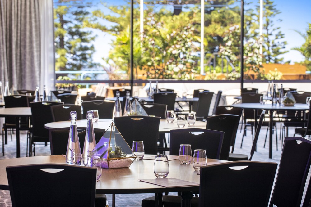 Crowne Plaza Sydney Coogee Beach