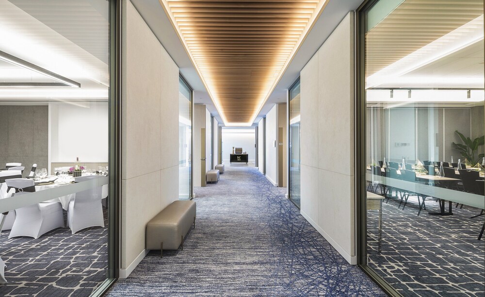 Crowne Plaza Sydney Coogee Beach