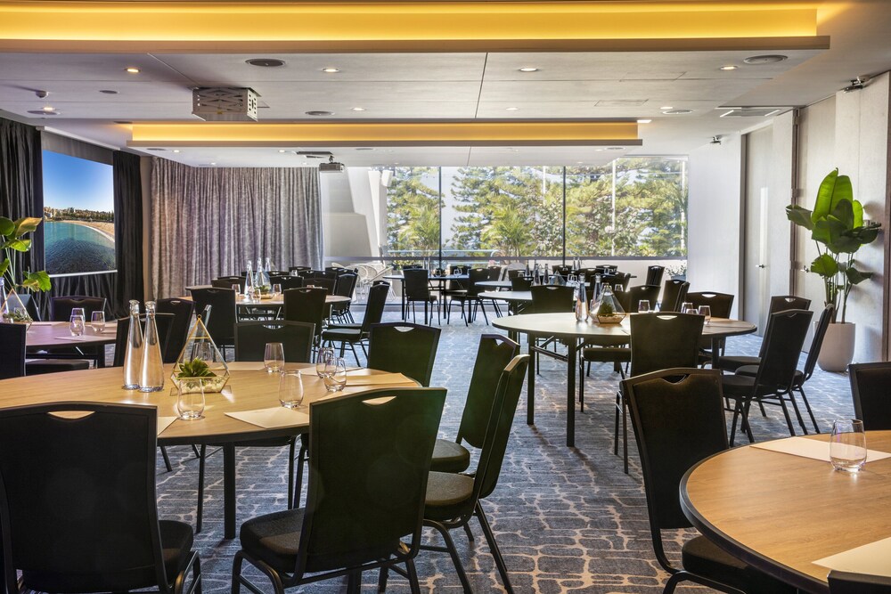 Crowne Plaza Sydney Coogee Beach