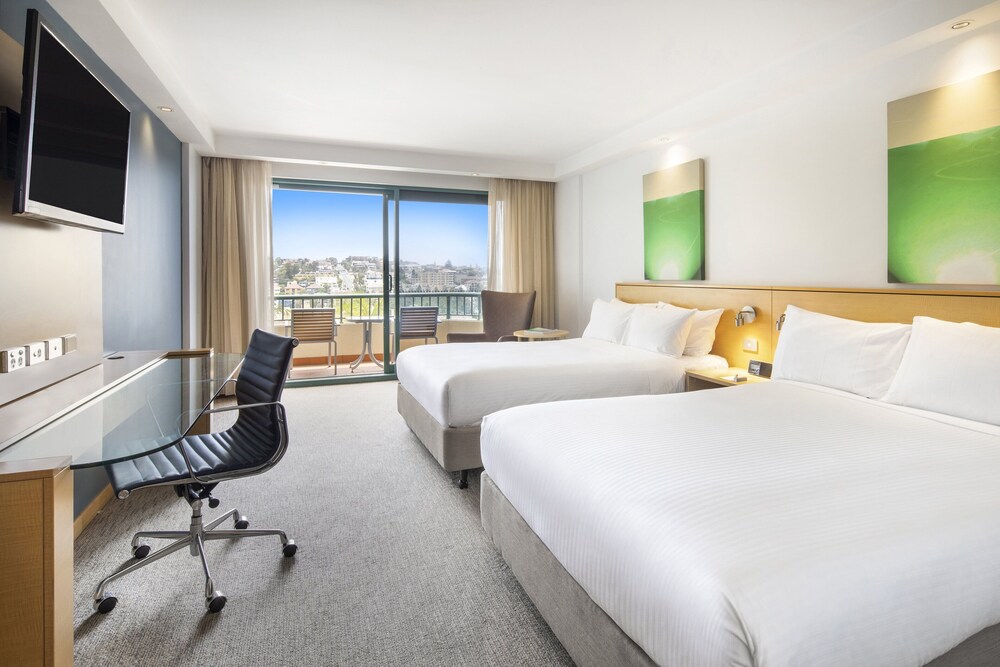 Crowne Plaza Sydney Coogee Beach