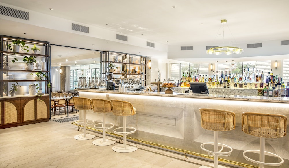 Crowne Plaza Sydney Coogee Beach