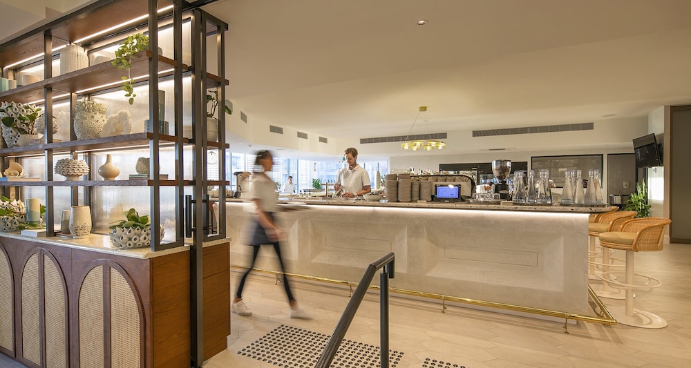 Crowne Plaza Sydney Coogee Beach
