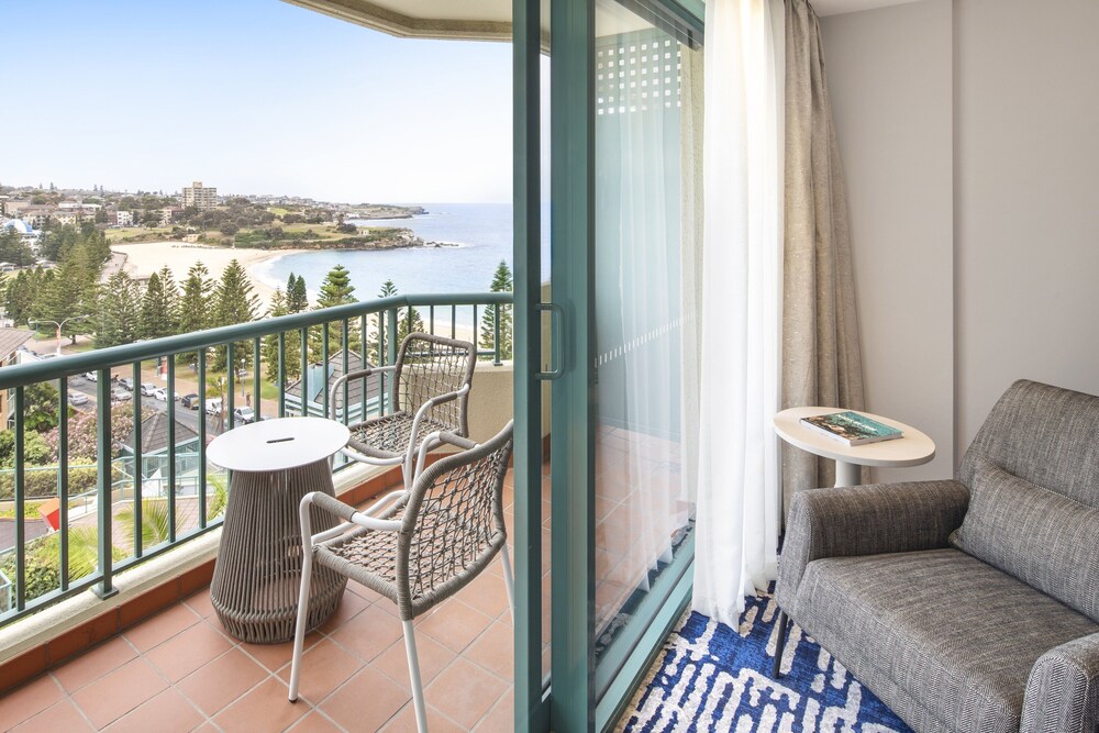 Crowne Plaza Sydney Coogee Beach