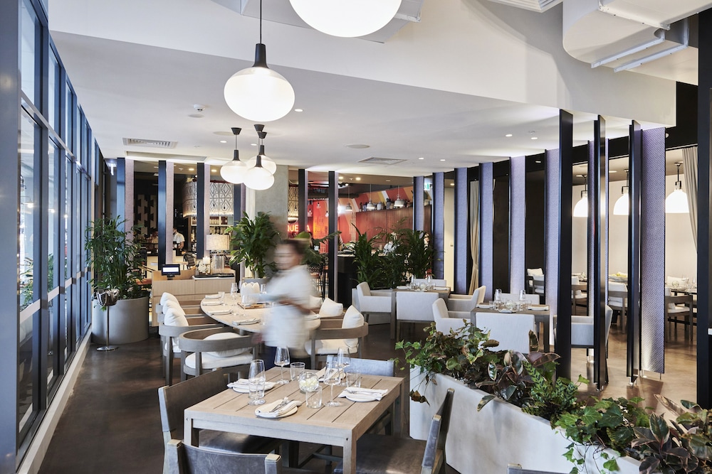 Crowne Plaza Sydney Coogee Beach