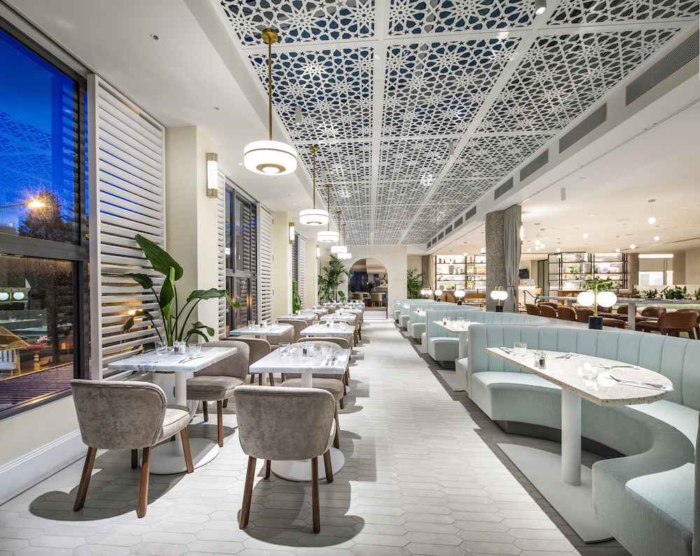 Crowne Plaza Sydney Coogee Beach