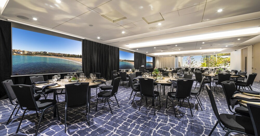 Crowne Plaza Sydney Coogee Beach