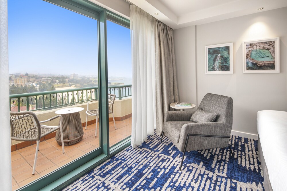 Crowne Plaza Sydney Coogee Beach