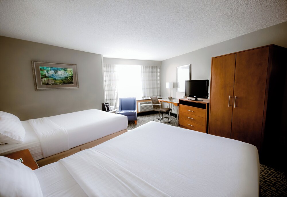 Holiday Inn Raleigh Downtown - Capital, an IHG Hotel