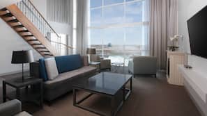 Pillow top beds, desk, blackout curtains, soundproofing