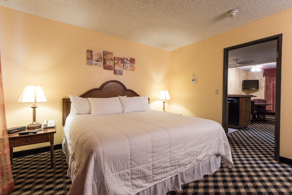 Top 2 Hotels With Indoor Pool In Abilene, Texas Trip101